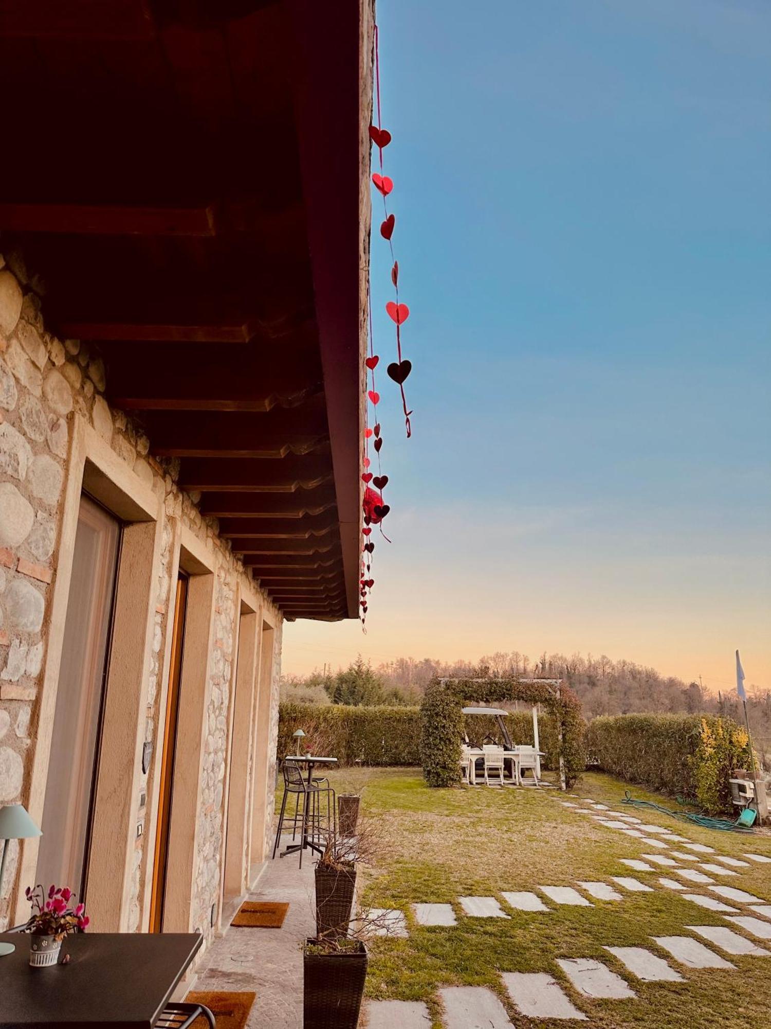 Holiday Home Sovenigo Puegnago sul Garda Exterior foto