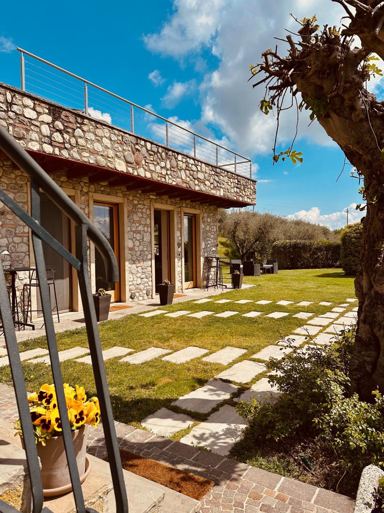 Holiday Home Sovenigo Puegnago sul Garda Exterior foto