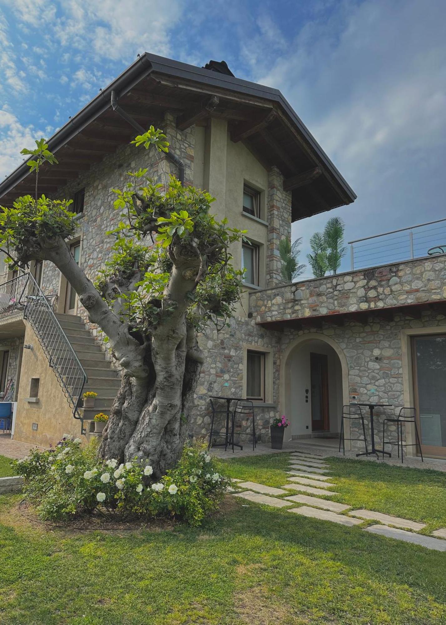 Holiday Home Sovenigo Puegnago sul Garda Exterior foto
